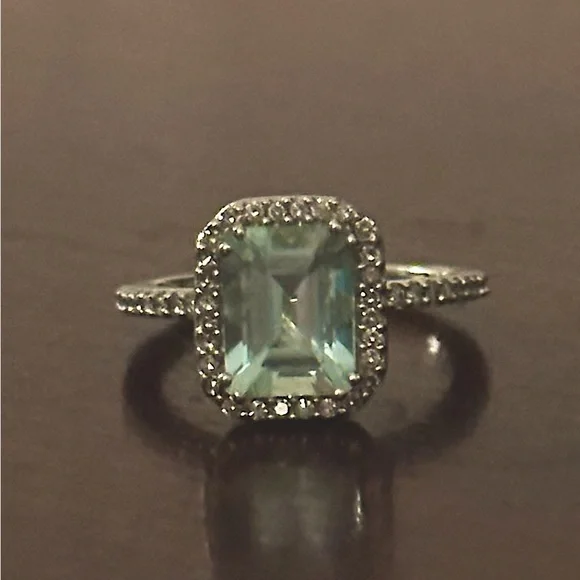 EFFY
14K White Gold, Aquamarine & Diamond Ring - Picture 1 of 2